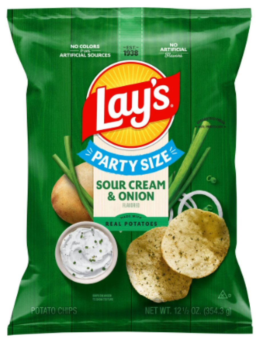 Lay's Potato Chips with Sour Cream and Onion Flavor, Party Size, 12.5 oz Bag