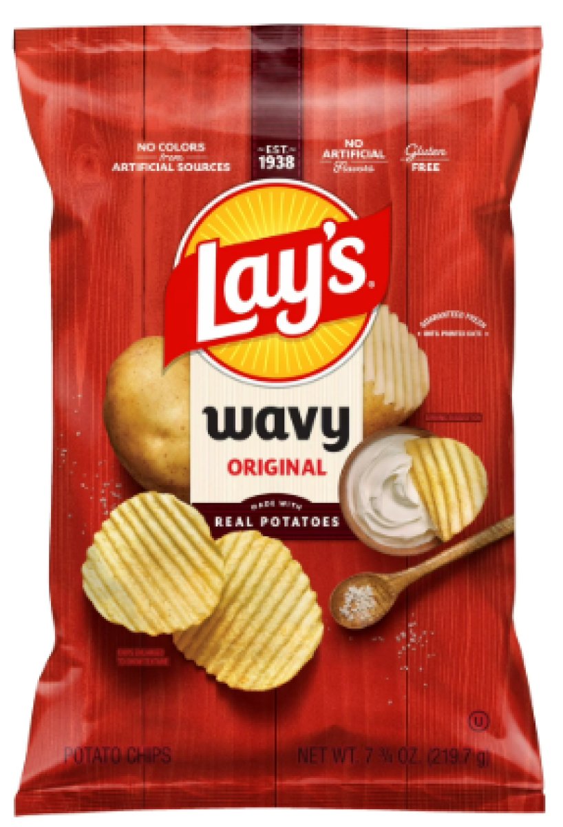 Lay's Wavy Potato Chips, Original Flavor, 7.75 oz Bag